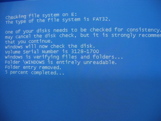 20040208-hard-disk-crash-chkdsk-windows-unreadable.jpg