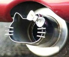 Hello-Kitty-exhaust-pipe.jpg