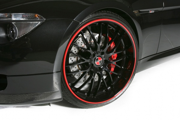 48563d1190646850-experiences-niche-venice-wheels-black-rim-red-trim.jpg
