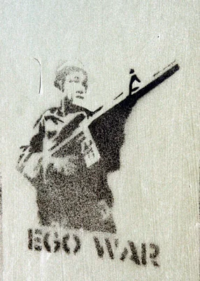 stencil_graffiti_ego_war.webp