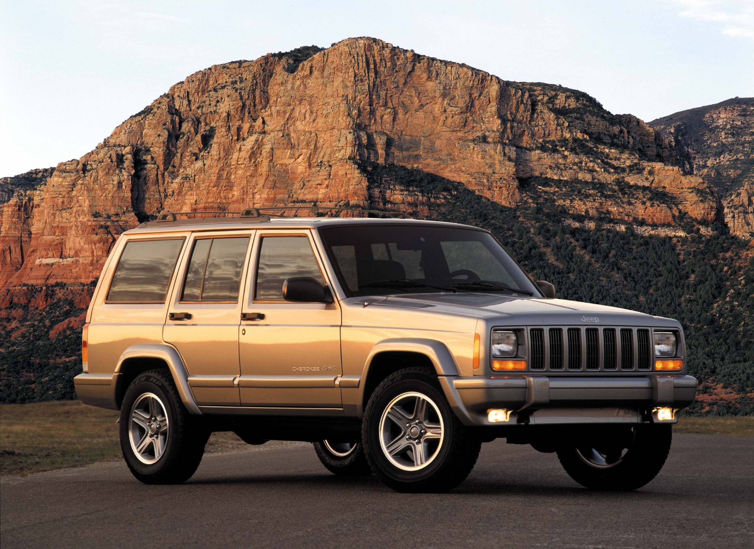 2001-Jeep-Cherokee-Classic-BIG