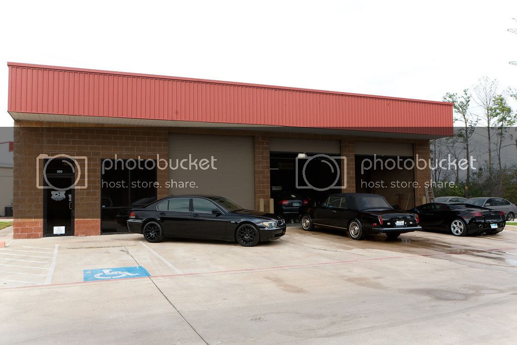 shopfront_zps4f3e702e.jpg