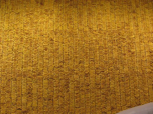 7200-bananas-stacked-sagmeister1.jpg