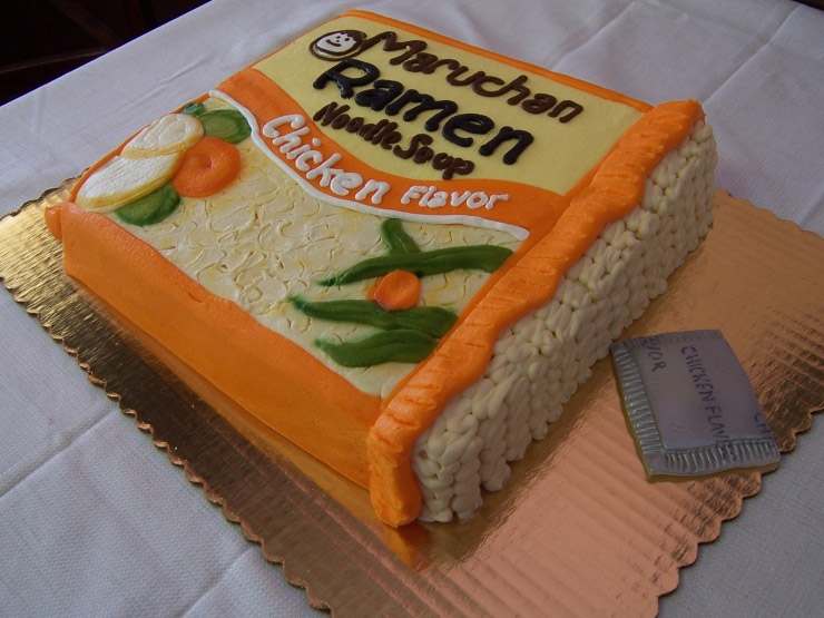 ramen_cake_1.jpg