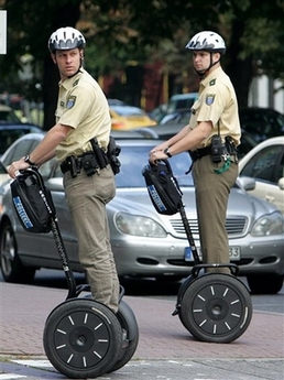 segway%20cops.jpg