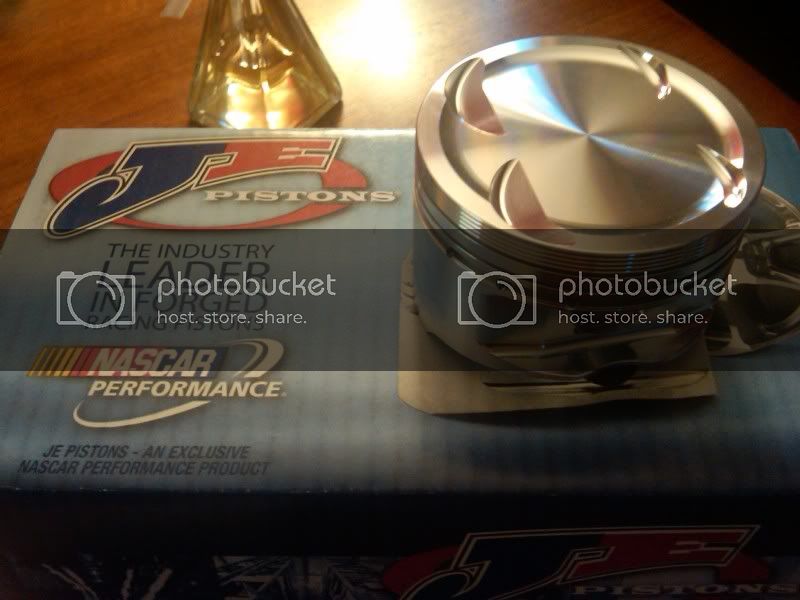 IMG00485-20100407-1834-1.jpg