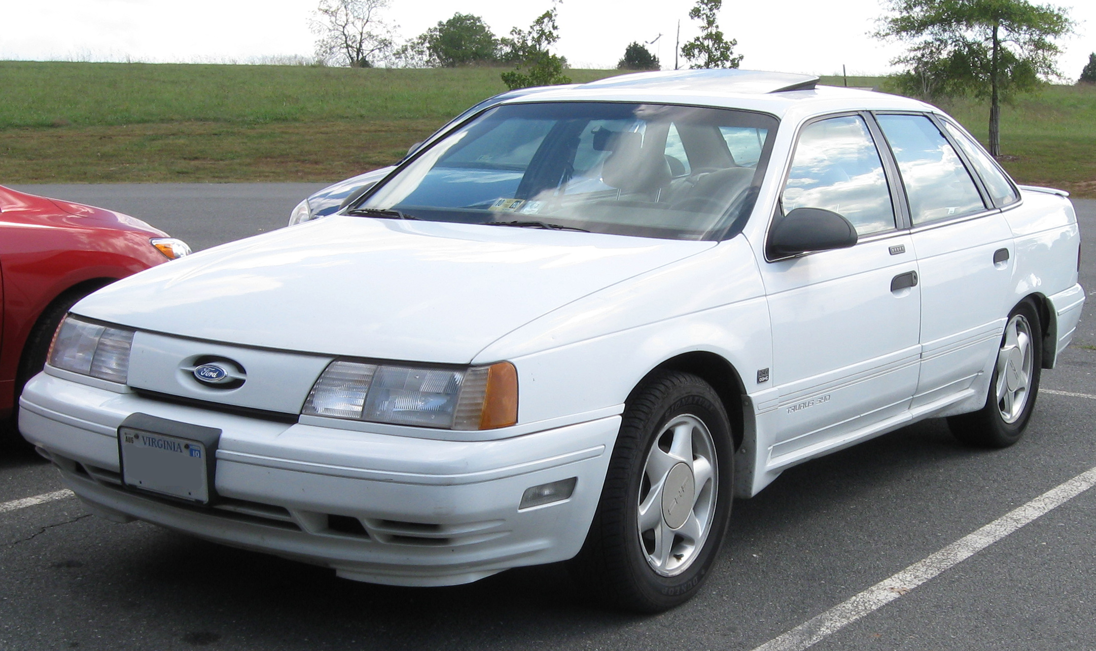 1st_Ford_Taurus_SHO_--_10-03-2009.jpg