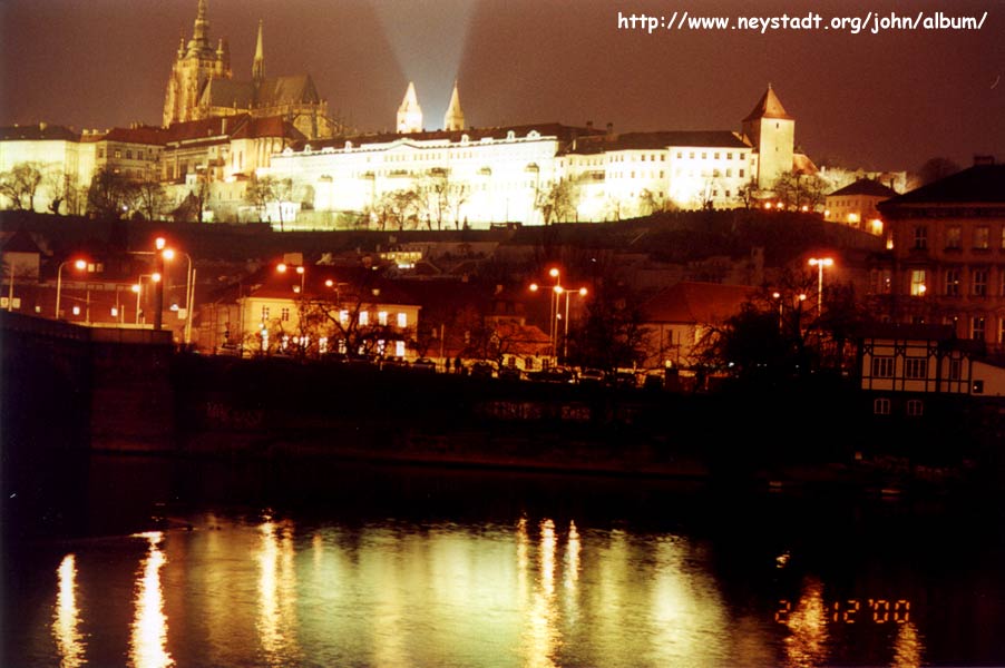 prague-castle.jpg