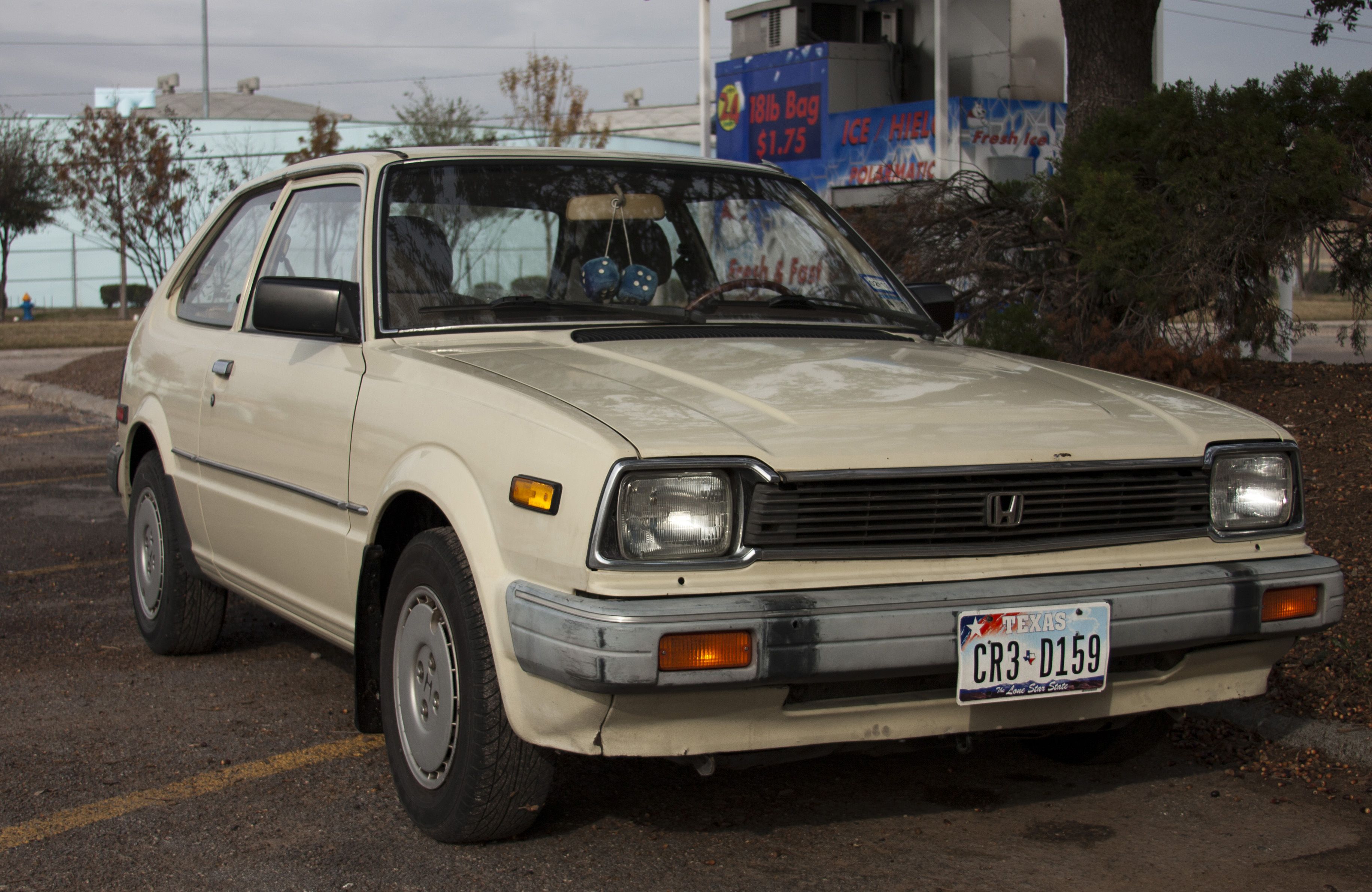 1982-1983_Honda_Civic.jpg