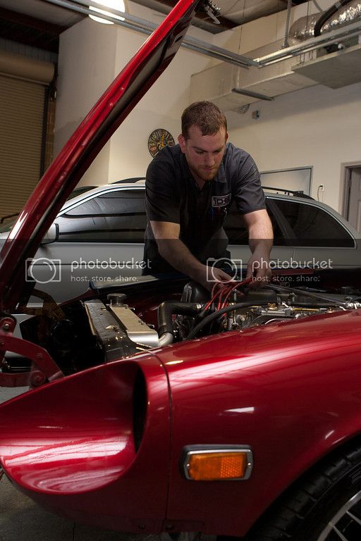 datsun3_zpse9182b59.jpg