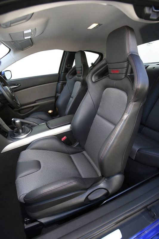 2009-mazda-rx8-r3+_2_.jpg