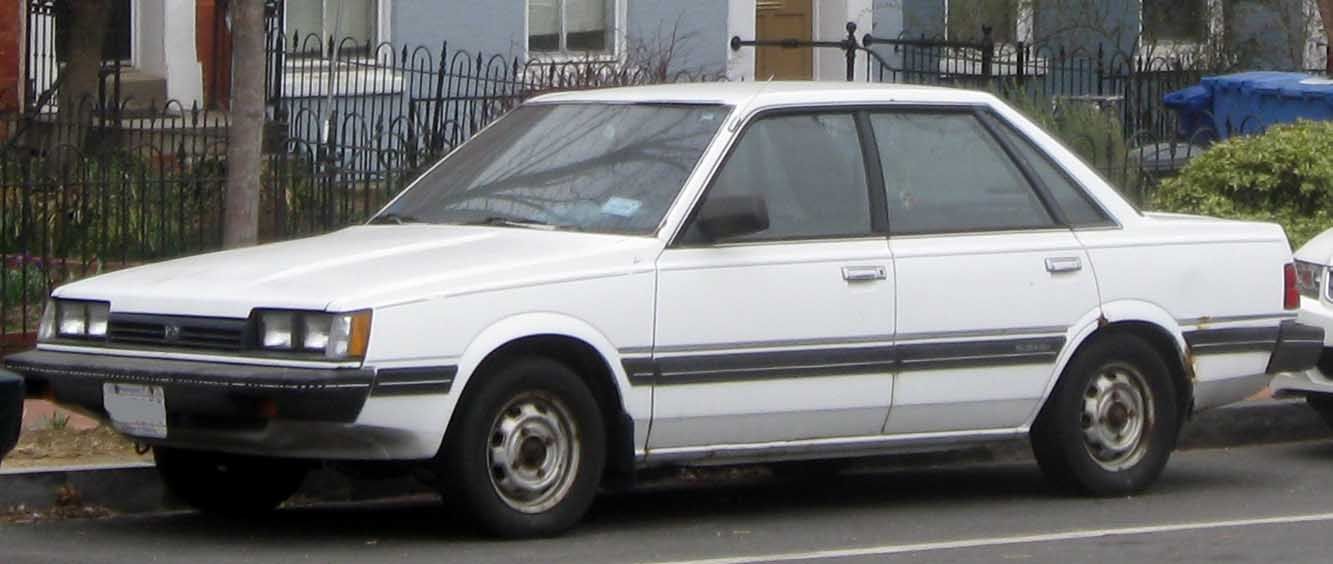 Subaru_DL_sedan.jpg