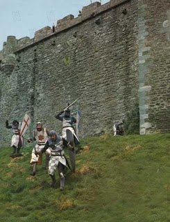 monty-python-and-the-holy-grail-02-800-75.jpg
