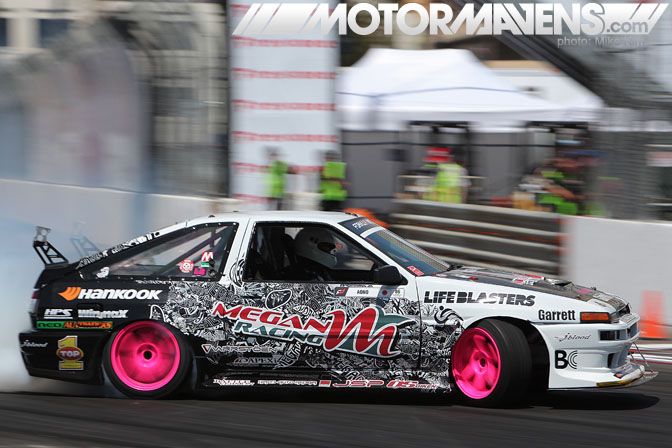 IMG_1137-formula-drift-2013-streets-of-long-beach-taka-aono-megan-racing-lifeblasters-hankook-tire-ae86-2az-hasselgren-copy.jpg