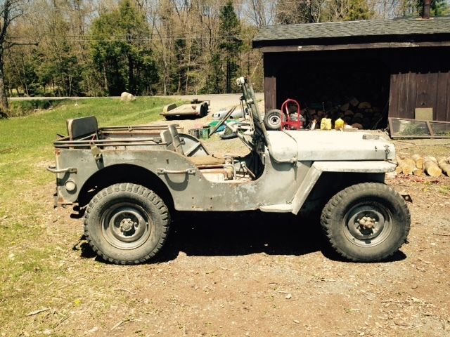 willys-mb-slat-grill-ford-gpw-wwii-military-jeep-early-jeep-2.jpg